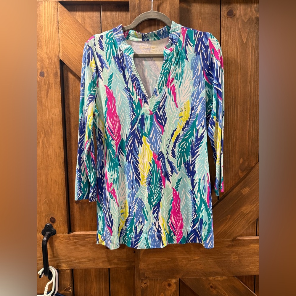 Lilly Pulitzer Blue and Green Patterned Top